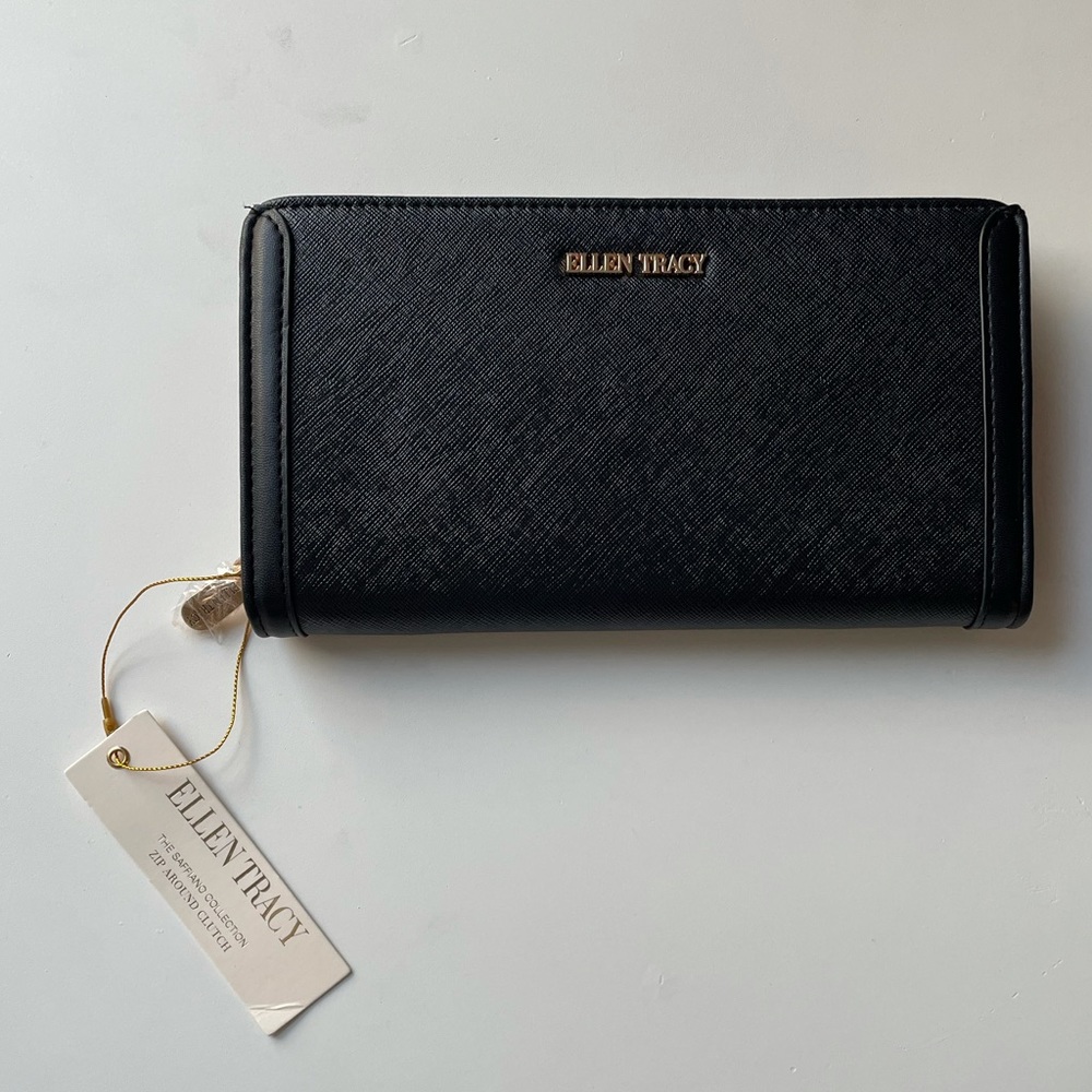 NWT ELLEN TRACY Zip Around Clutch Wallet